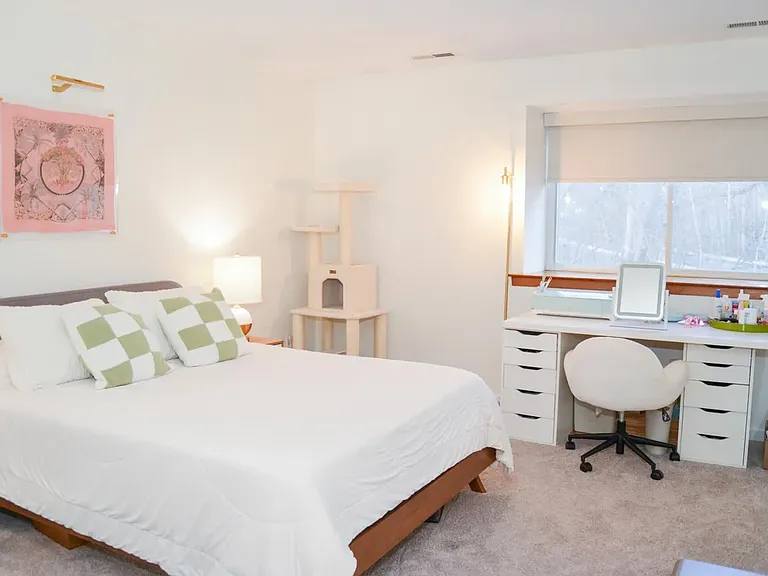 33 Foran Rd #9 — Photo 8