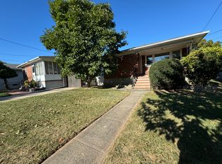 251 Hurlbert St, Staten Island, NY 10305