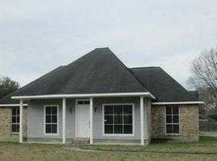 9533 Trendale Dr, Greenwell Springs, LA 70739
