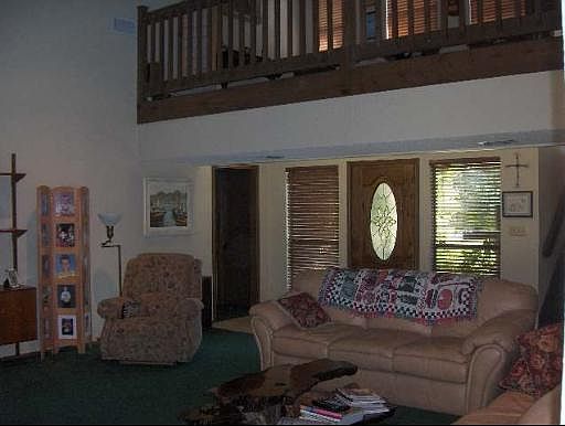 3rd image of 15107 ROCKRIVER