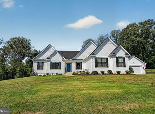 30 Hopewell Dr, Fredericksburg, VA 22406