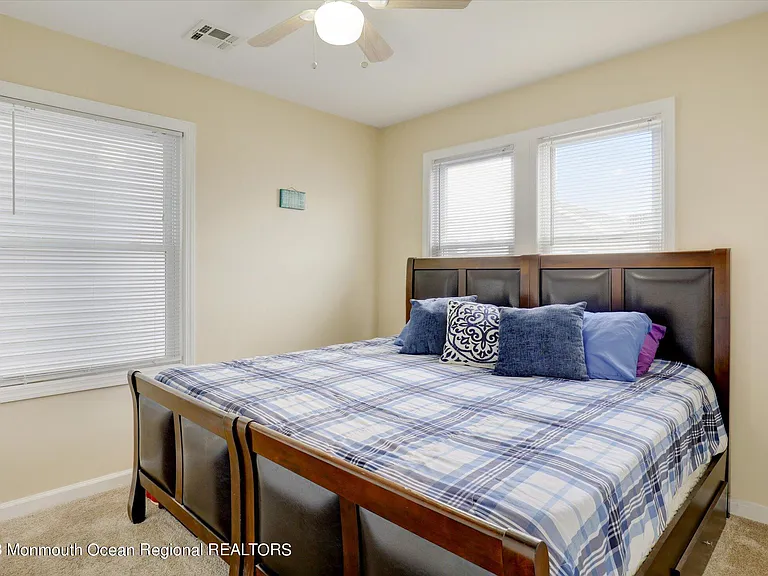 120A Randall Ave #A — Photo 17