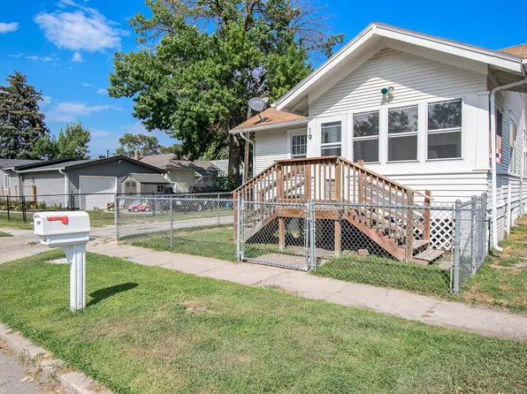 19 N 36th St, Council Bluffs, IA 51501