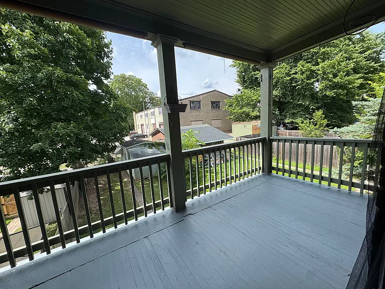 Center Ave — Photo 1