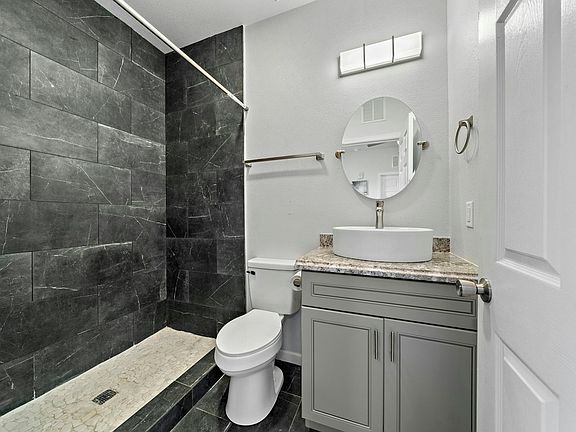 3rd image of 808 Sealy Ave #E