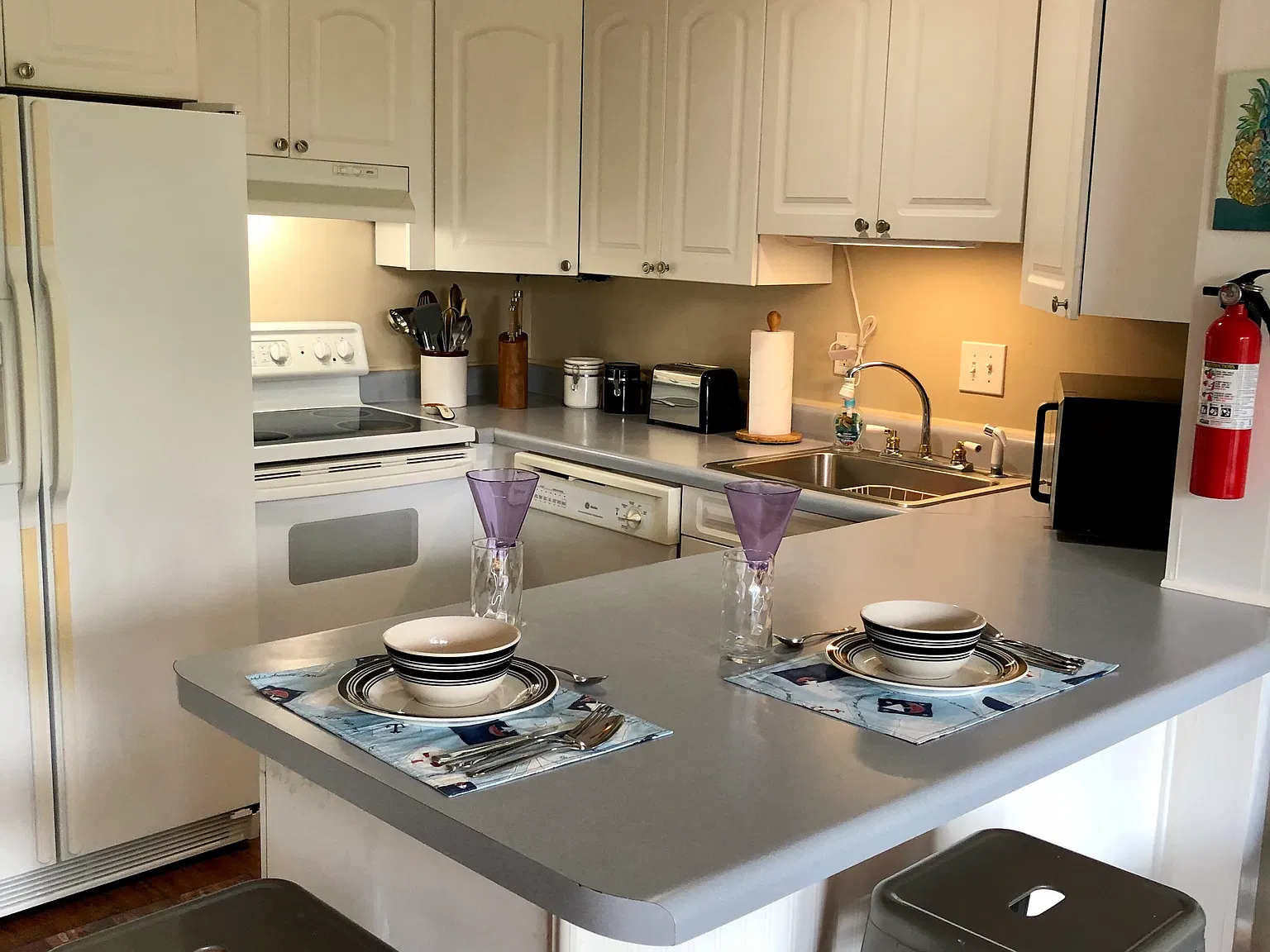 108 Lakeside Villa — Photo 3