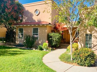 660 Cerrillos Dr, Farmington, NM 87401