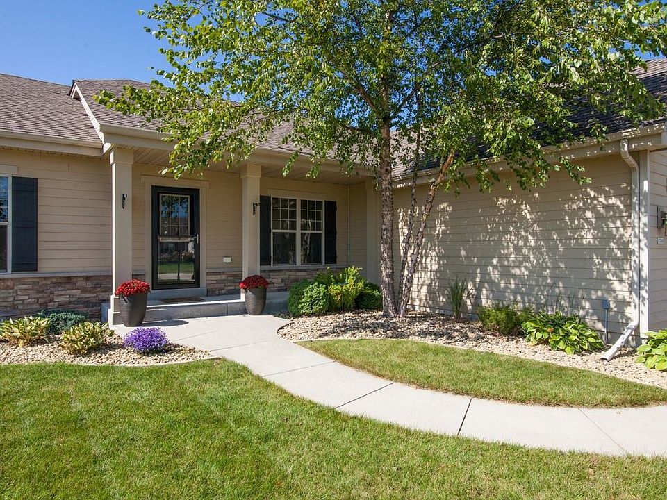 1st image of 1346 Bluebird Dr