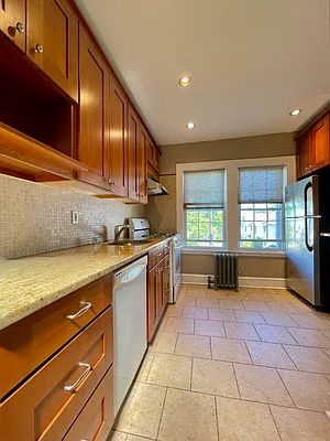 Rented by Corcoran | media 11