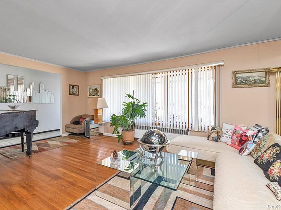 2nd image of 119 Ocean Avenue
