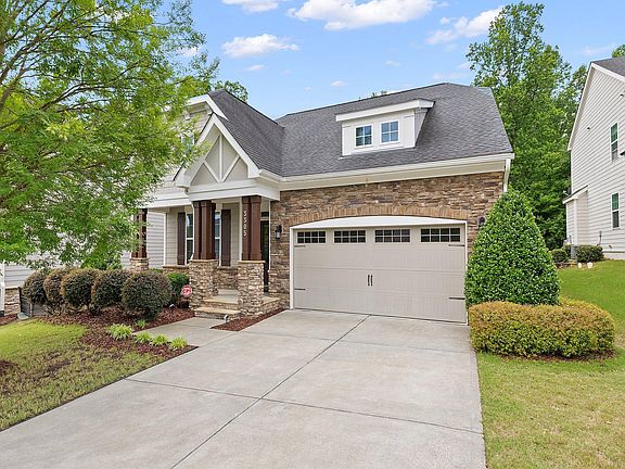 2nd image of 3305 Mountain Hill Dr