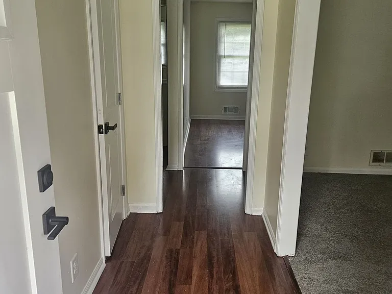 1148 Marifran Dr NE #1148 — Photo 5