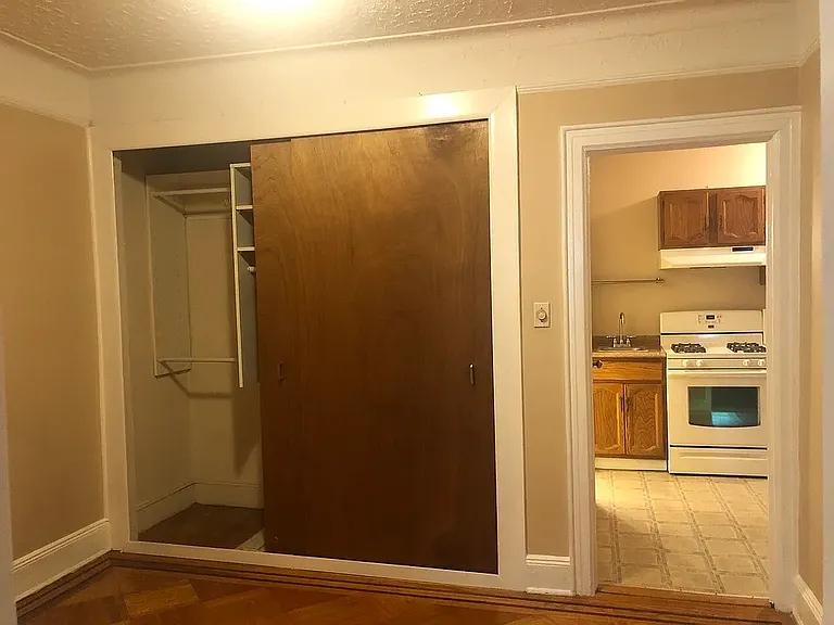 28-40 49th St #B-1 — Photo 12