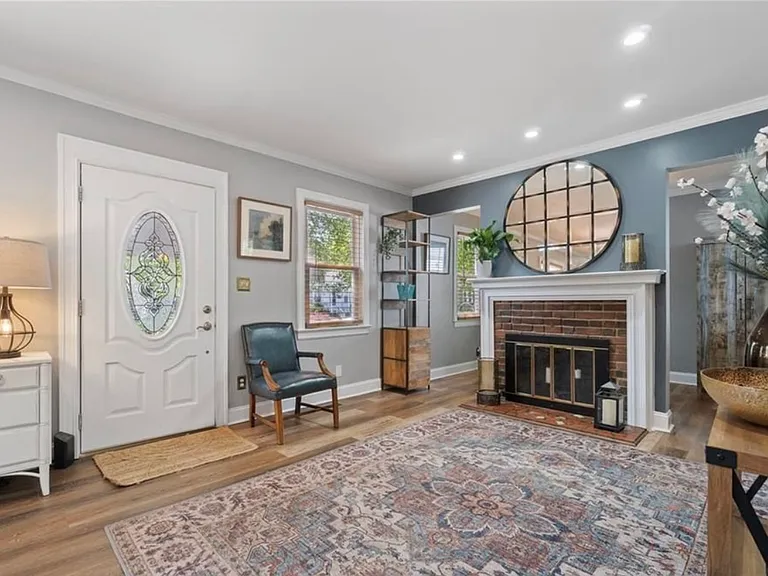 3814 Abingdon Cir #3814 — Photo 4