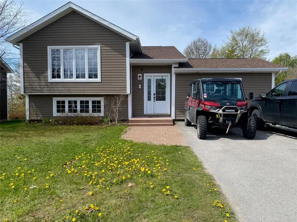 51 Gillis Drive, Stephenville, NL A2N3R6