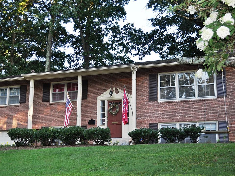1st image of 9131 Leghorn Pl