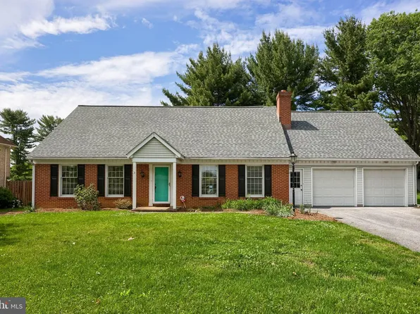 1816 Beverly Dr, Lancaster, PA 17601