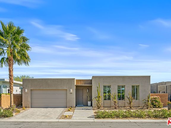 4th image of 658 Dominion Way
