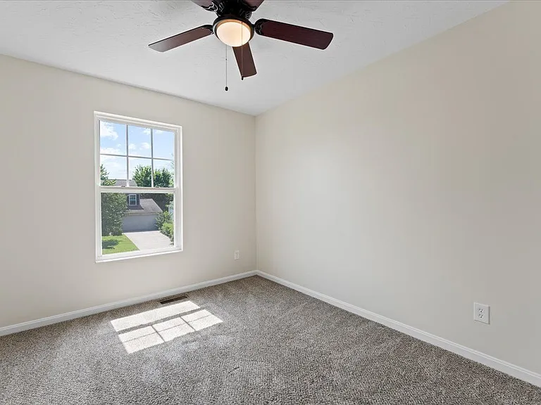 2127 Algiers St — Photo 13