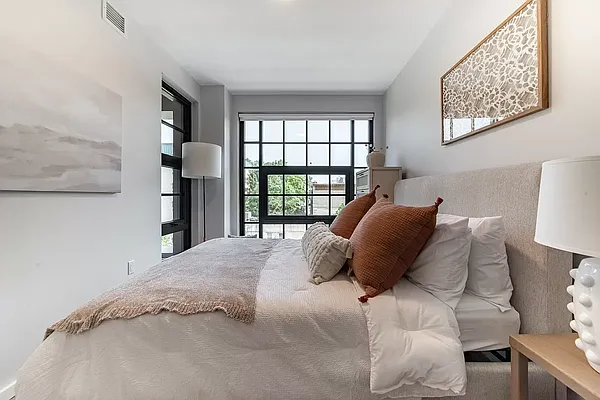 Rented by Joel Scharf, LREB | media 92