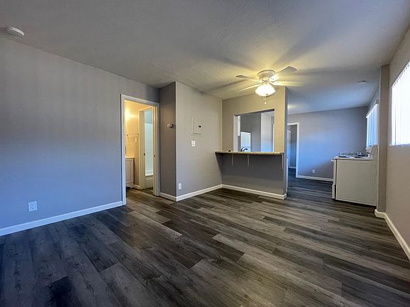 3rd image of 3405 Balmoral Dr #43