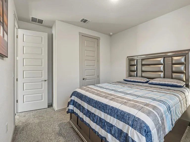 1640 Flying Horseshoe Bnd — Photo 4