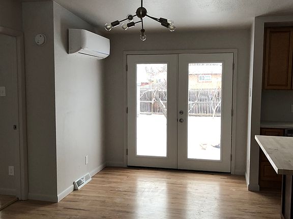 4th image of 5967 Estes Ct