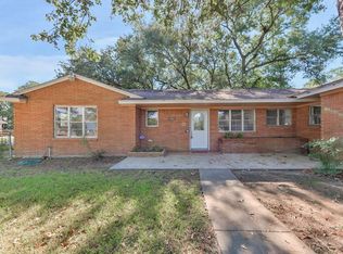 5302 Berry Creek Dr, Houston, TX 77017