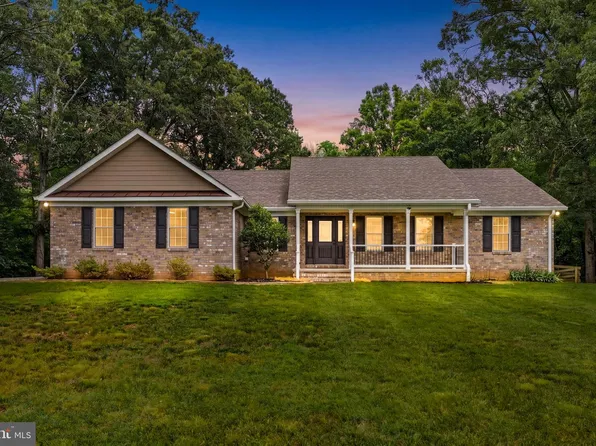 9711 Clarkes Rd, Bealeton, VA 22712