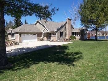 1st image of 8144 Island Ct