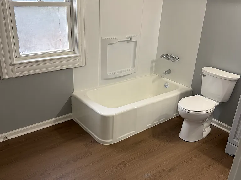 4126 Clybourne Ave #1-4 — Photo 7