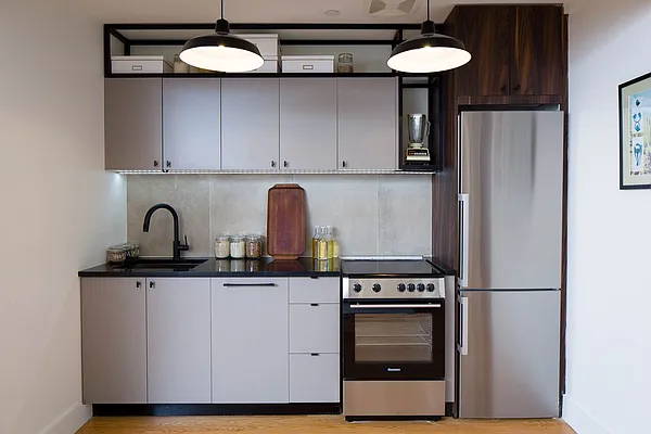 Rented by Nooklyn NYC LLC | media 101