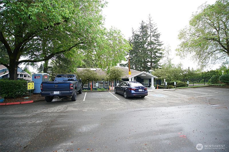 5th image of 215 SW 100th Street #B-102