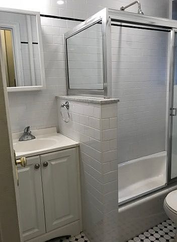2nd image of 571 Ovington Ave APT 1B