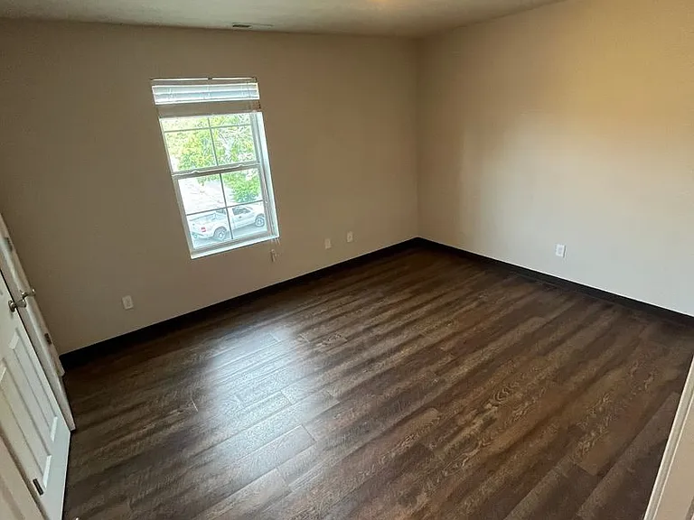 1224 Indianola St — Photo 14