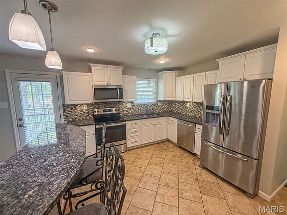 5th image of 1449 Friar Tuck Ln