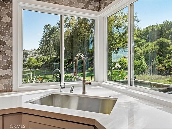 4th image of 29881 White Otter Ln