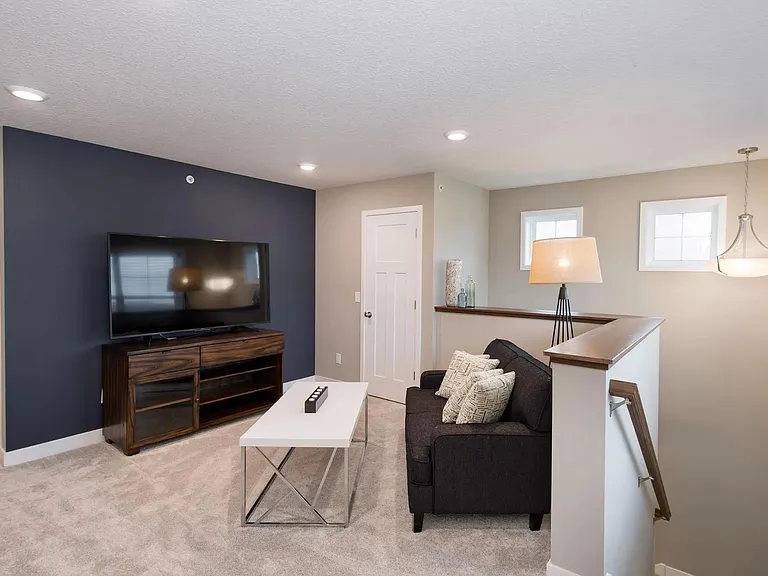 8064 Abercrombie Ln — Photo 6