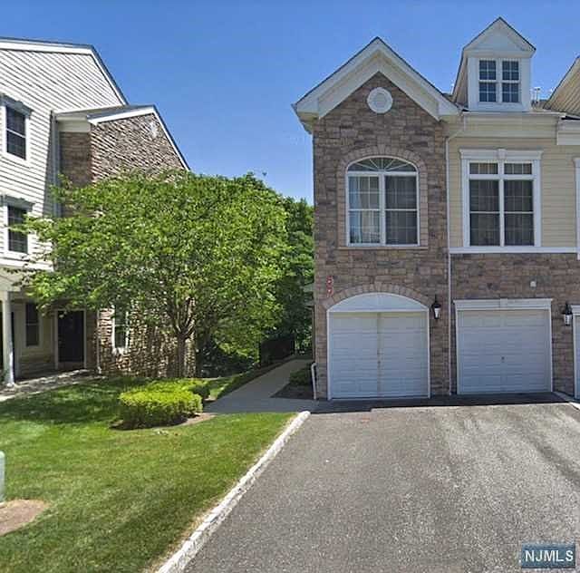 1st image of 16A Forshee Cir