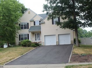 11 Lowry Ave, Wharton, NJ 07885