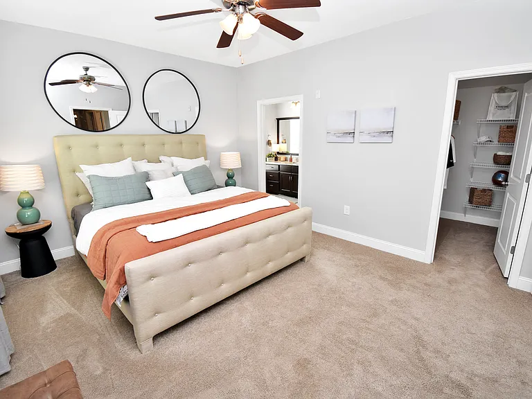 RIVERSTONE APARTMENTS — Photo 9