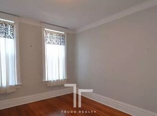2145 W Webster Ave #2144-2R, Chicago, IL 60647