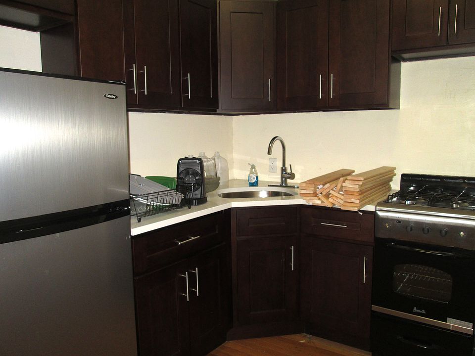 1st image of 1843 1st Ave APT 2S