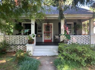 841 S Pickwick Ave, Springfield, MO 65804