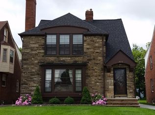 13610 Cedar Rd #UP, University Heights, OH 44118