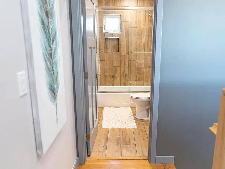 6215 Carpenter Ave — Photo 19