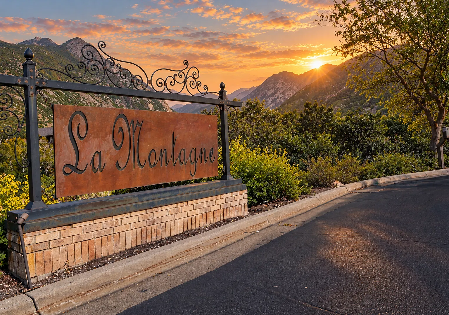 Private, Furnished & Minutes from the Cottonwoods — Photo 2
