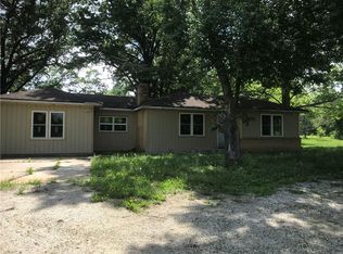 26917 S Brickplant Rd, Harrisonville, MO 64701