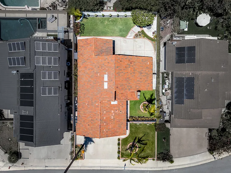 7201 Slater Ave — Photo 49