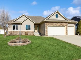 8909 Silver St, West Des Moines, IA 50266